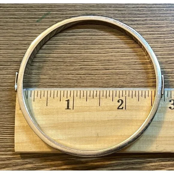 Authentic COACH Gold Tone Enamel Signature C Logo Bangle Bracelet Ivory 7” EUC - Picture 8 of 10